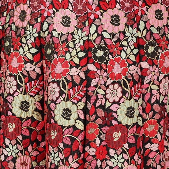 Gorgeous Thread work Lehenga - Picture 4 of 7